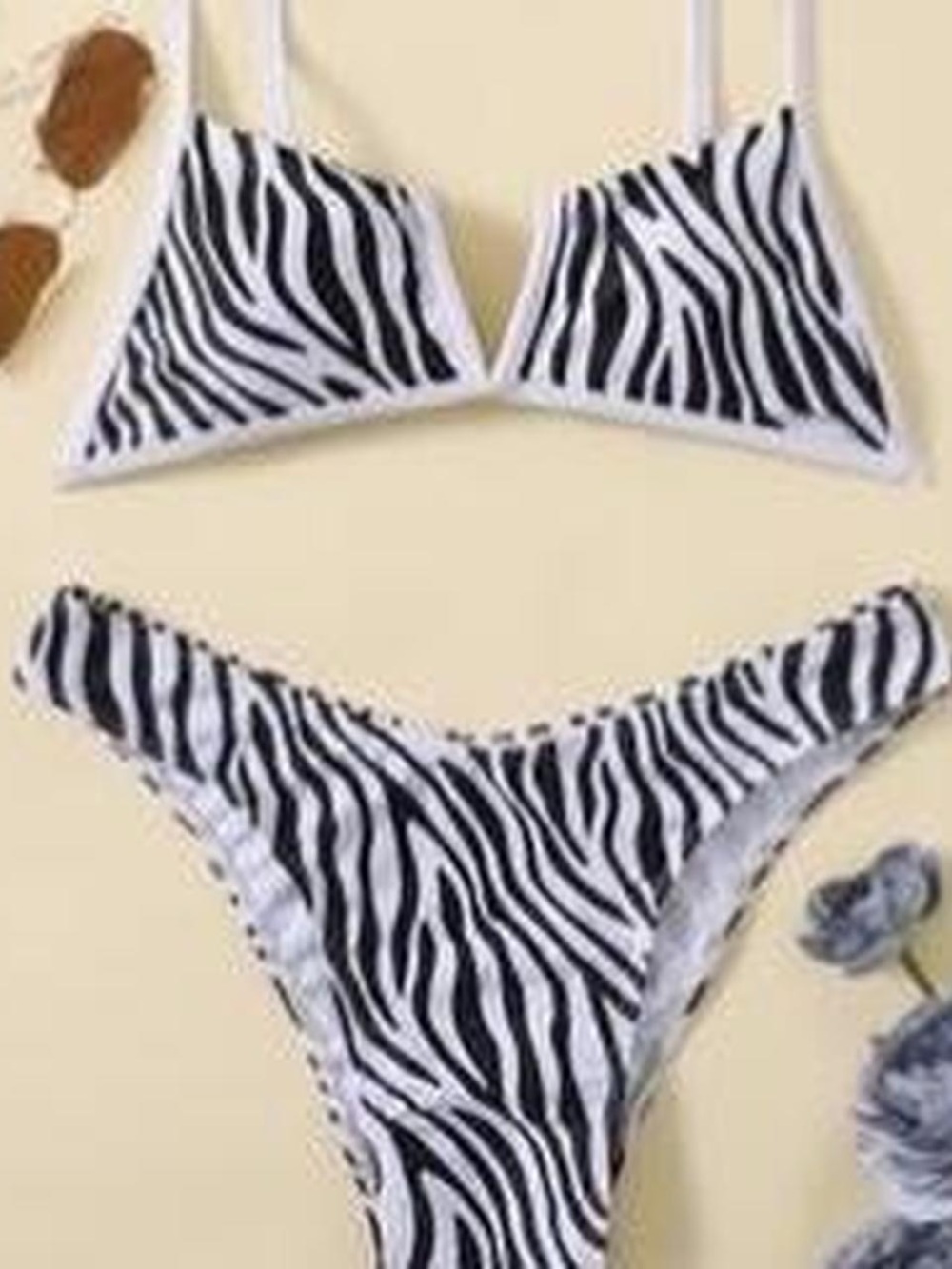 Zebra bikini set - Picture 2 of 3